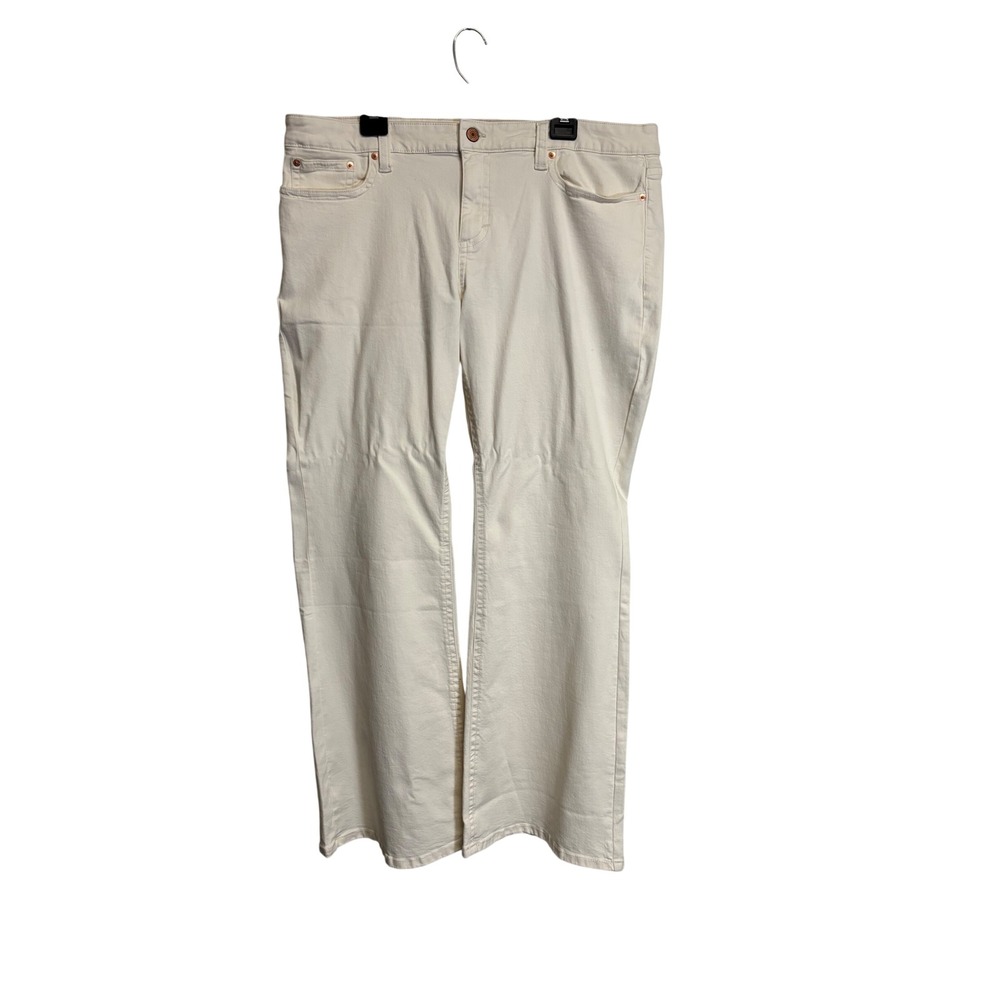 Lucky Brand women's white low rise flare jeans